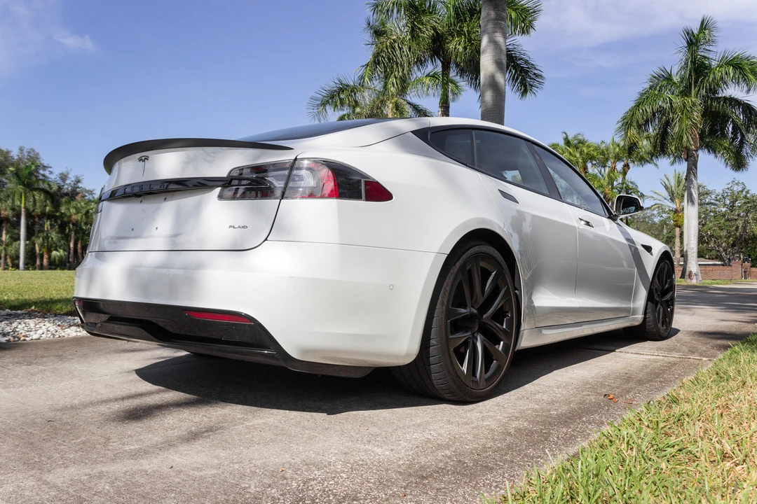 2021 Tesla Model S Plaid - Image 17 of 31