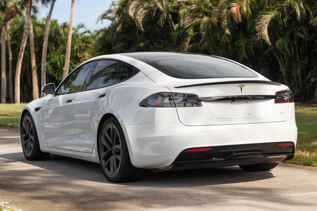 2021 Tesla Model S Plaid - Image 13 of 31