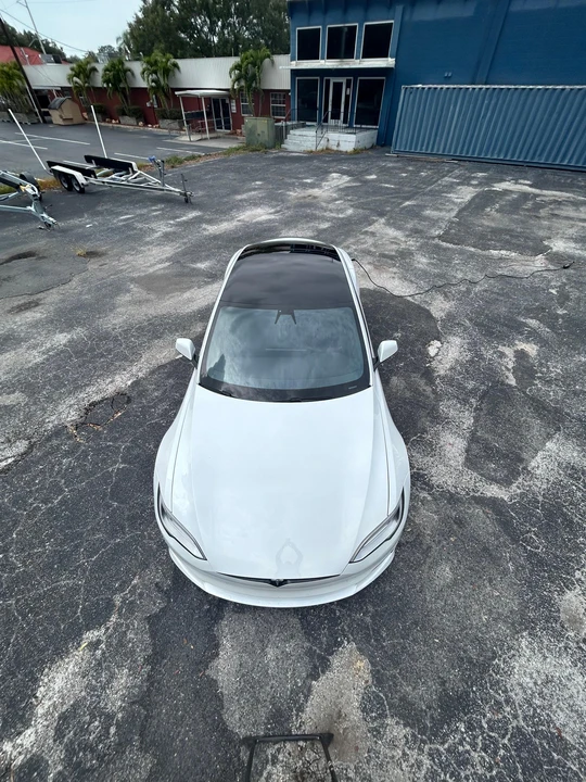 2021 Tesla Model S Plaid - Image 6 of 31