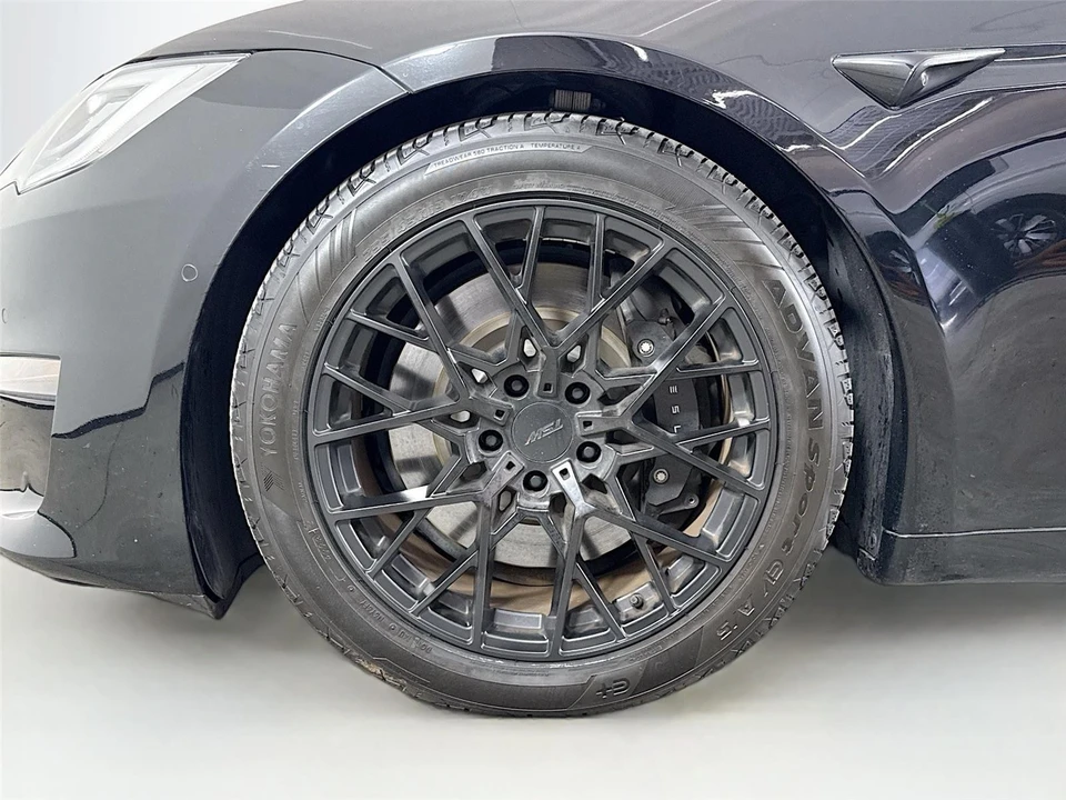 2021 Tesla Model S Plaid - Image 13 of 14