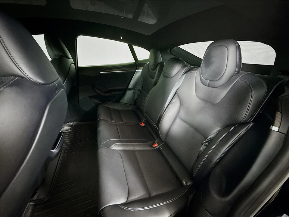 2021 Tesla Model S Plaid - Image 21 of 21