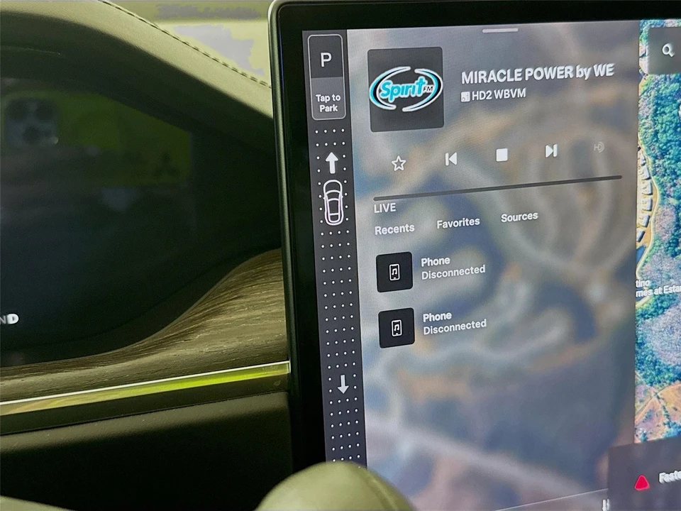 2021 Tesla Model S Plaid - Image 16 of 21