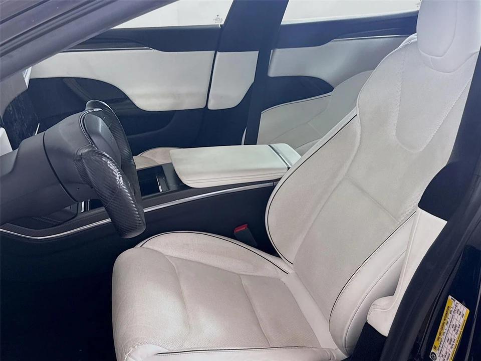 2021 Tesla Model S Plaid - Image 5 of 11