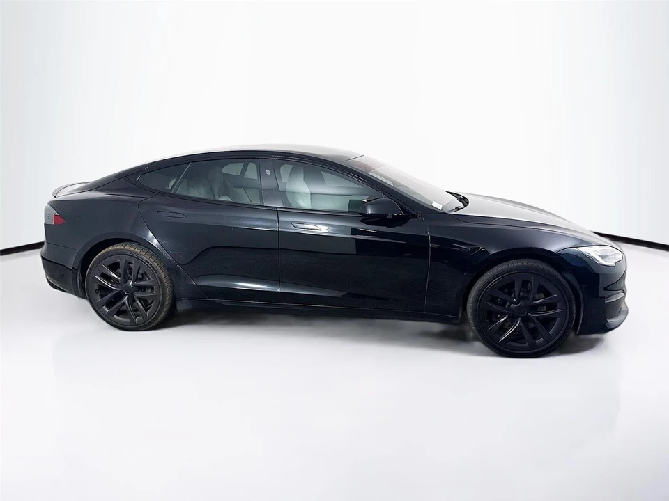 2021 Tesla Model S Plaid - Image 2 of 11