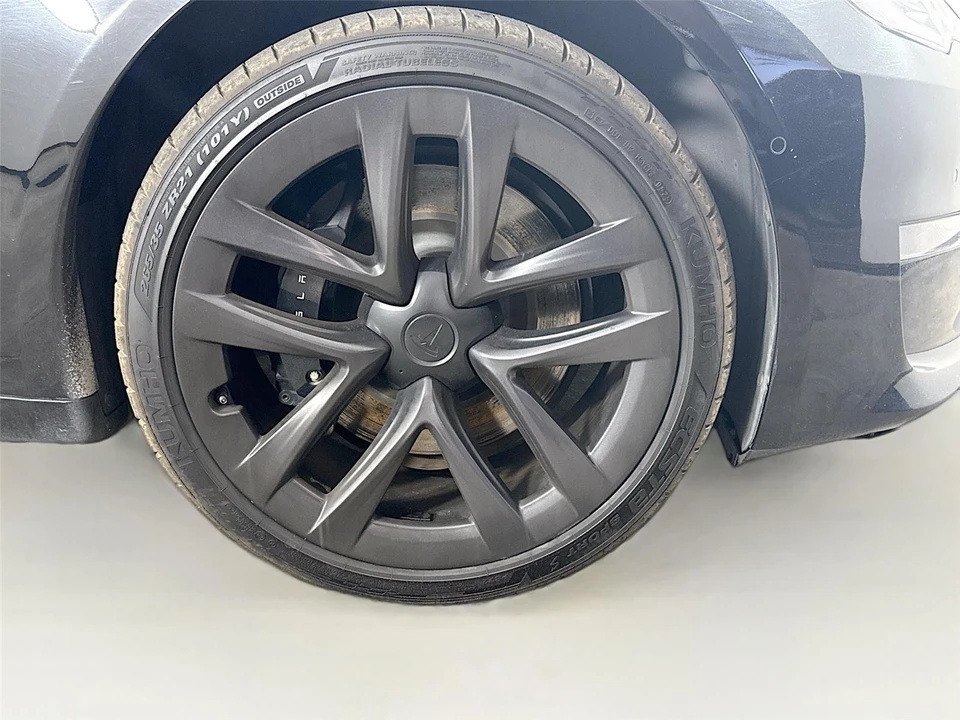 2021 Tesla Model S Plaid - Image 8 of 11