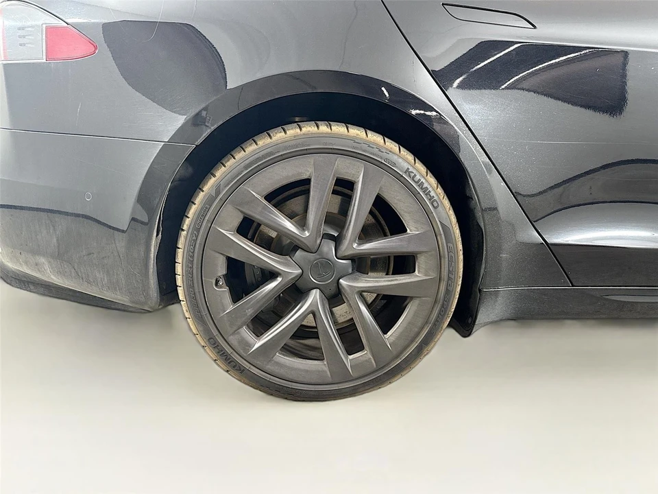 2021 Tesla Model S Plaid - Image 11 of 11
