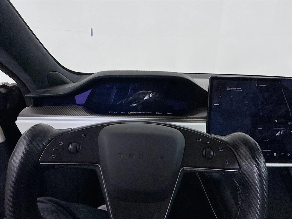 2021 Tesla Model S Plaid - Image 6 of 11
