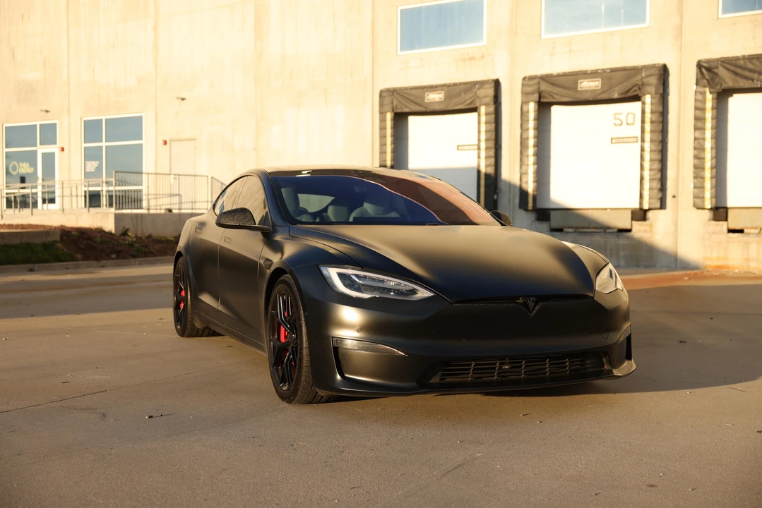2021 Tesla Model S Plaid - Image 20 of 31
