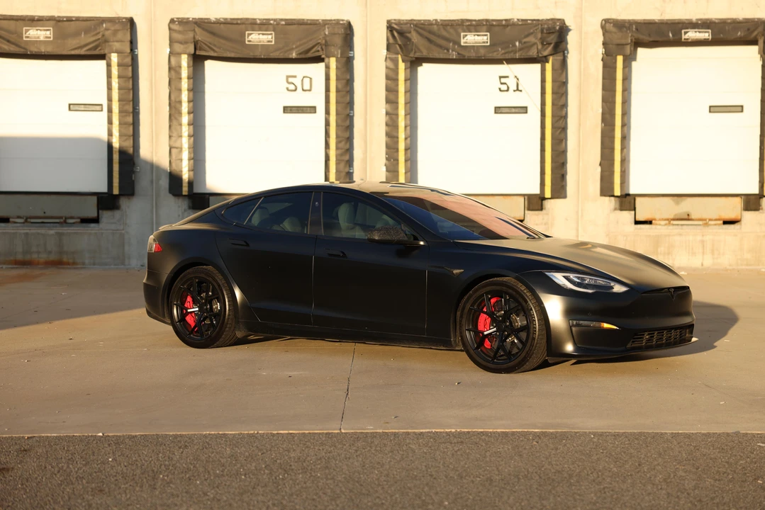 2021 Tesla Model S Plaid - Image 16 of 31