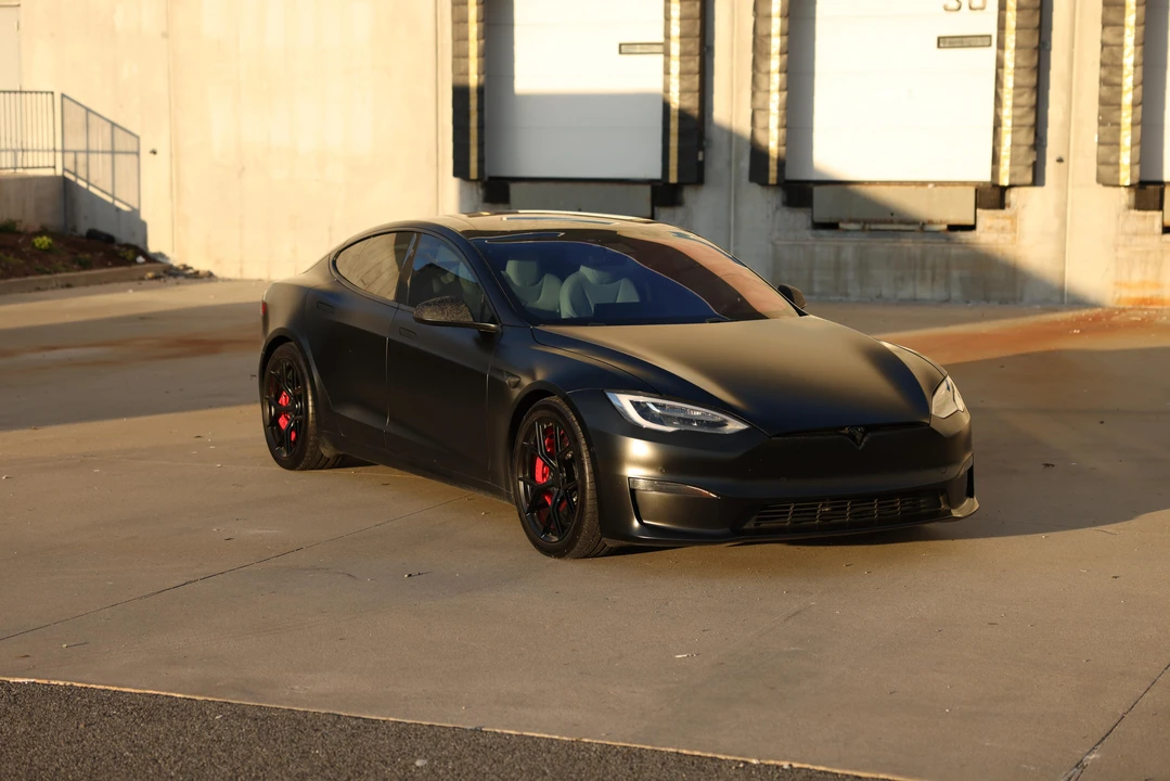2021 Tesla Model S Plaid - Image 19 of 31