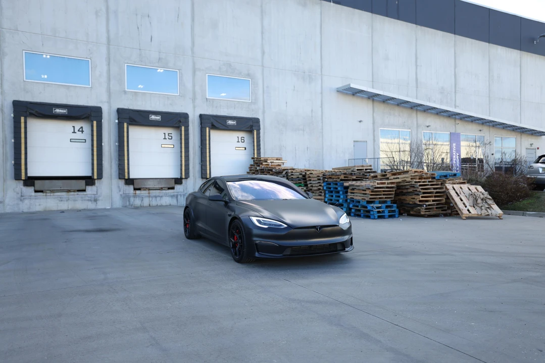 2021 Tesla Model S Plaid - Image 21 of 31