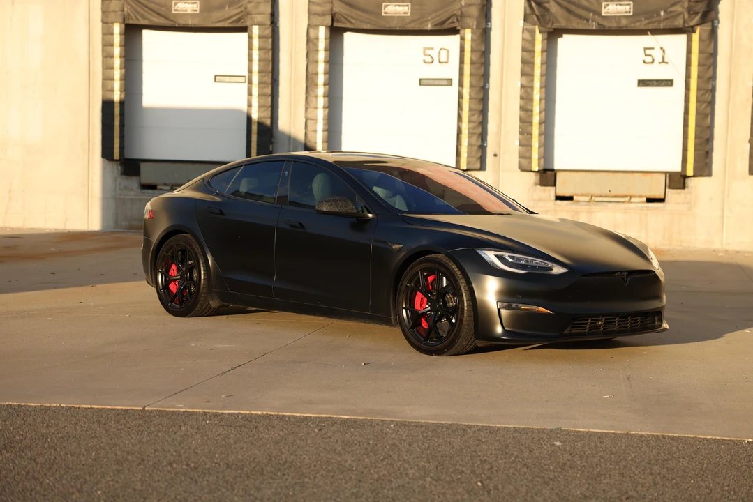 2021 Tesla Model S Plaid - Image 17 of 31