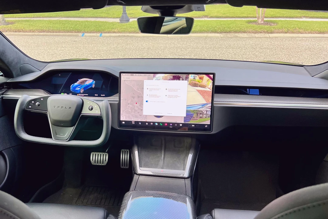 2021 Tesla Model S Plaid - Image 23 of 31