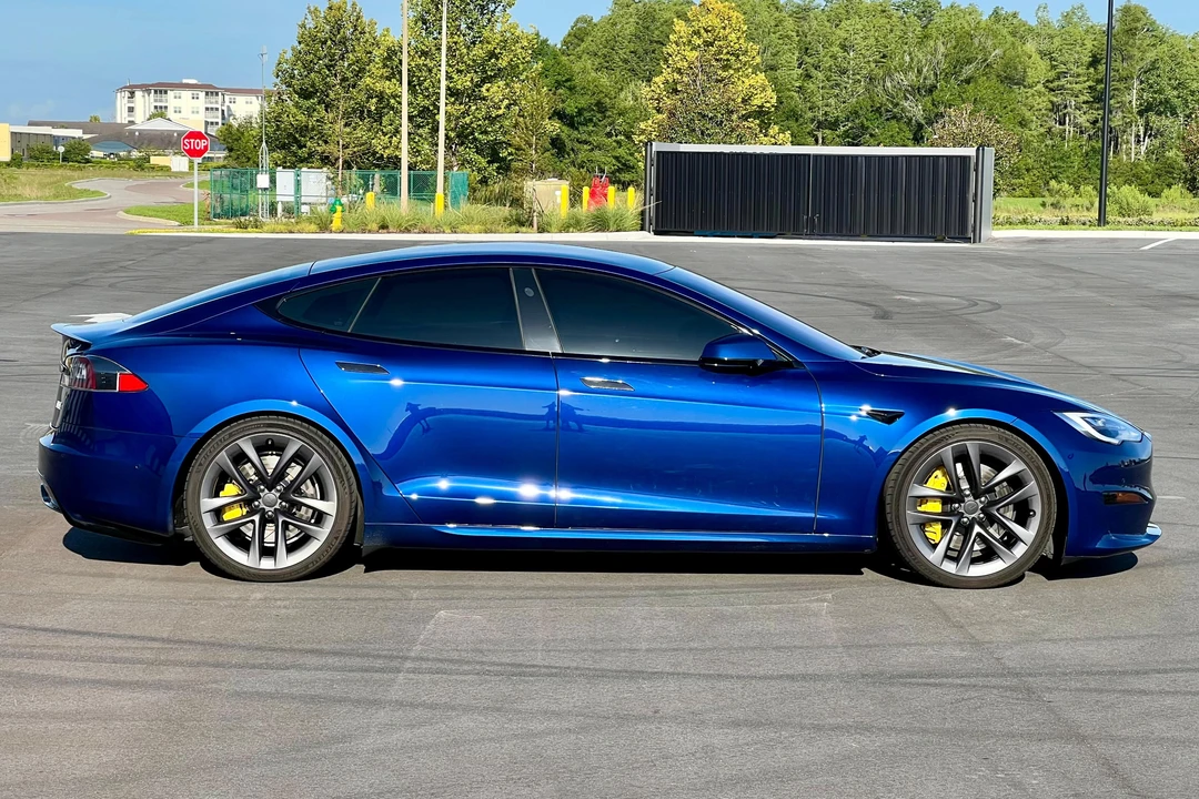 2021 Tesla Model S Plaid - Image 3 of 31