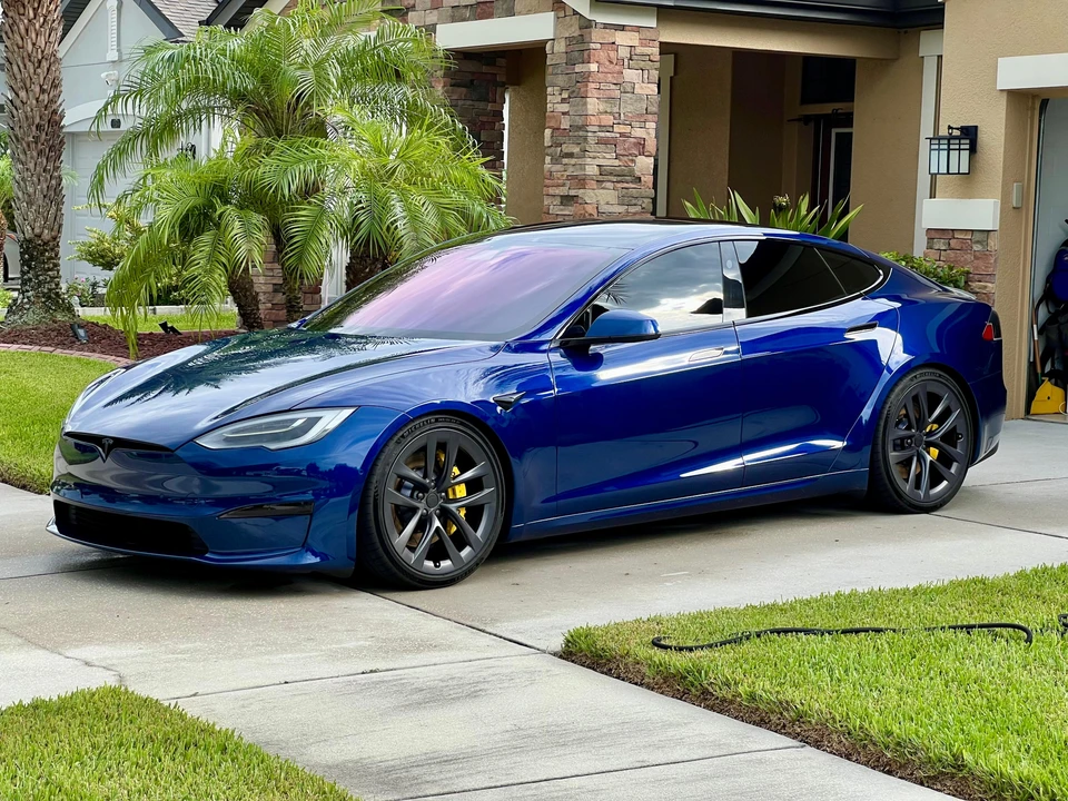 2021 Tesla Model S Plaid - Image 8 of 31