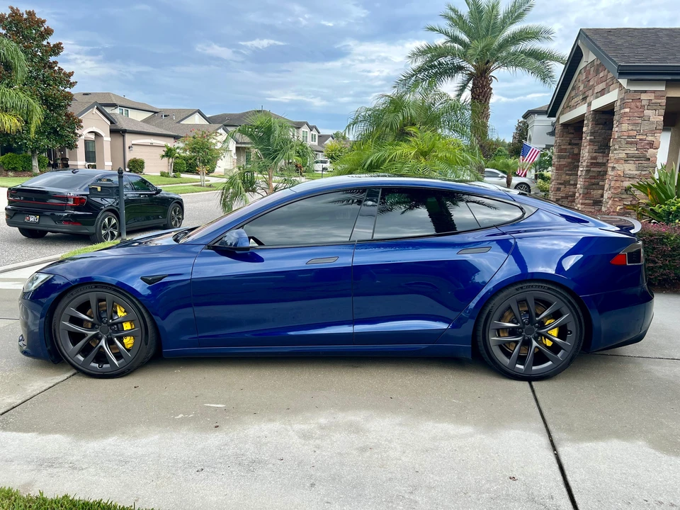 2021 Tesla Model S Plaid - Image 9 of 31