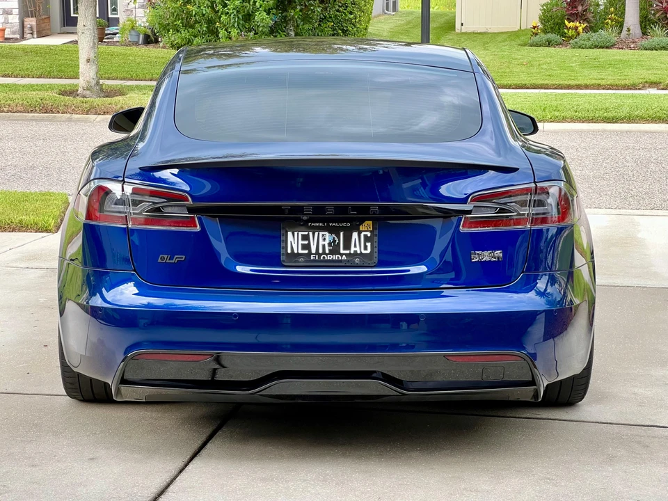 2021 Tesla Model S Plaid - Image 11 of 31