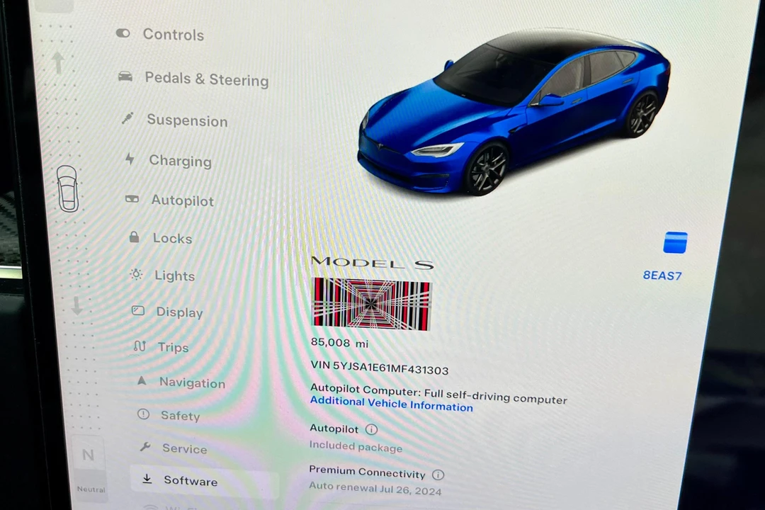 2021 Tesla Model S Plaid - Image 26 of 31