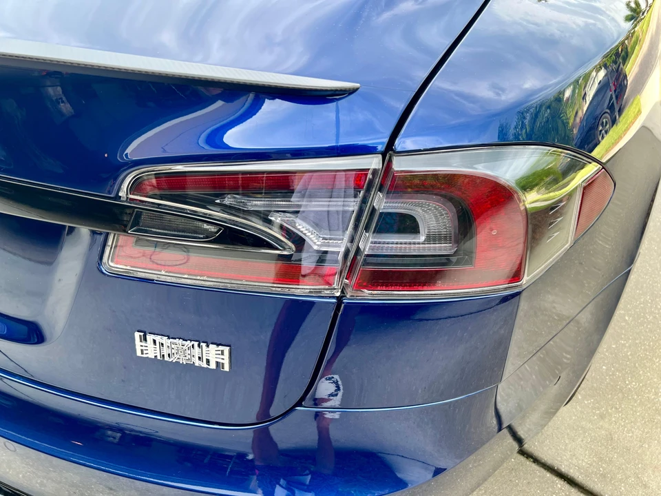 2021 Tesla Model S Plaid - Image 16 of 31