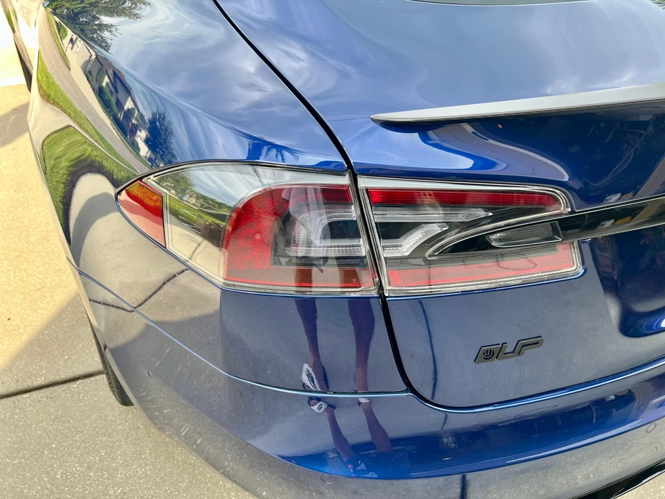 2021 Tesla Model S Plaid - Image 15 of 31