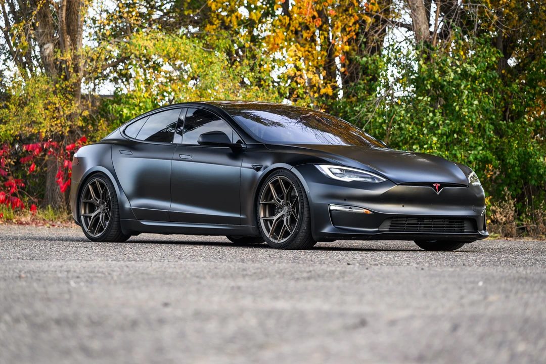 2021 Tesla Model S Plaid - Image 7 of 31