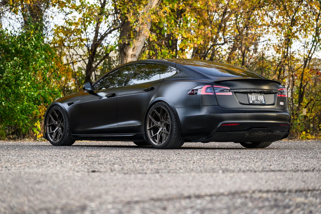 2021 Tesla Model S Plaid - Image 15 of 31