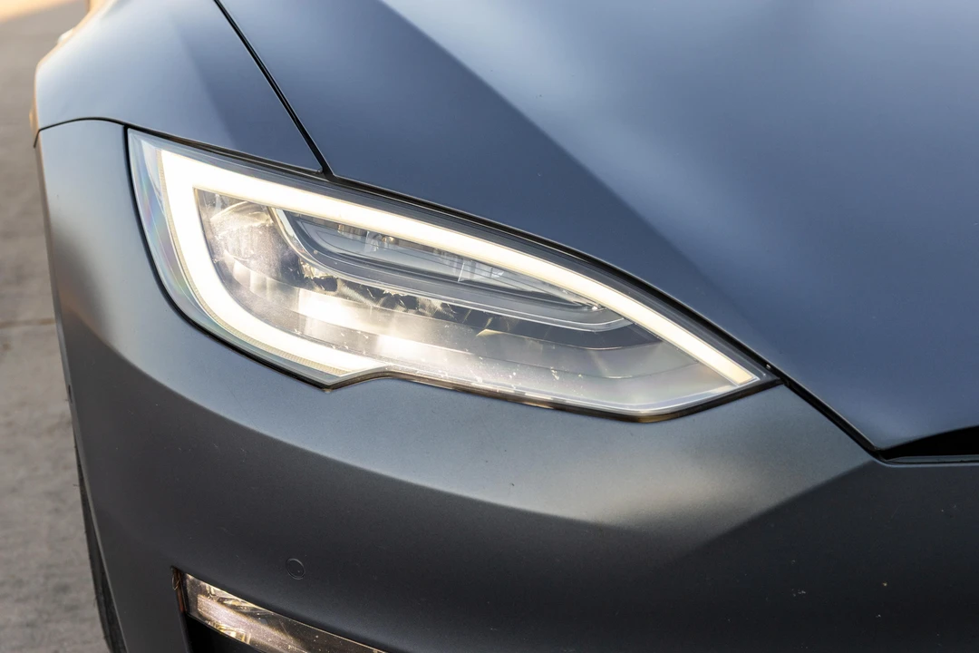 2021 Tesla Model S Plaid - Image 14 of 31