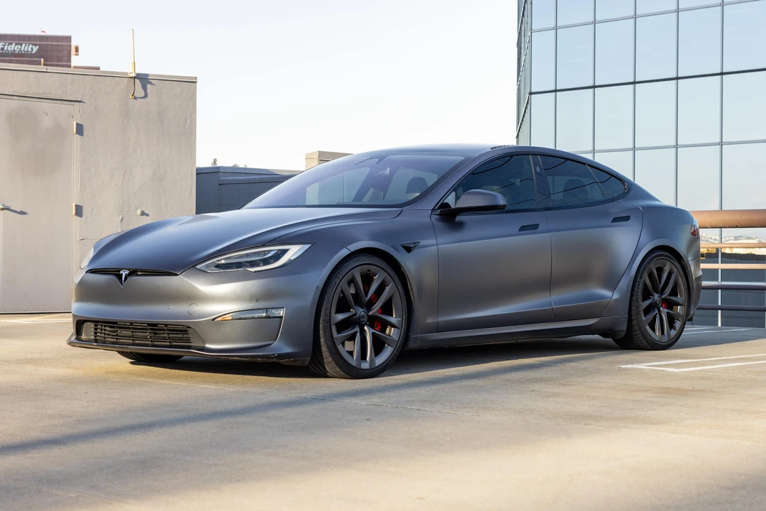 2021 Tesla Model S Plaid - Image 8 of 31