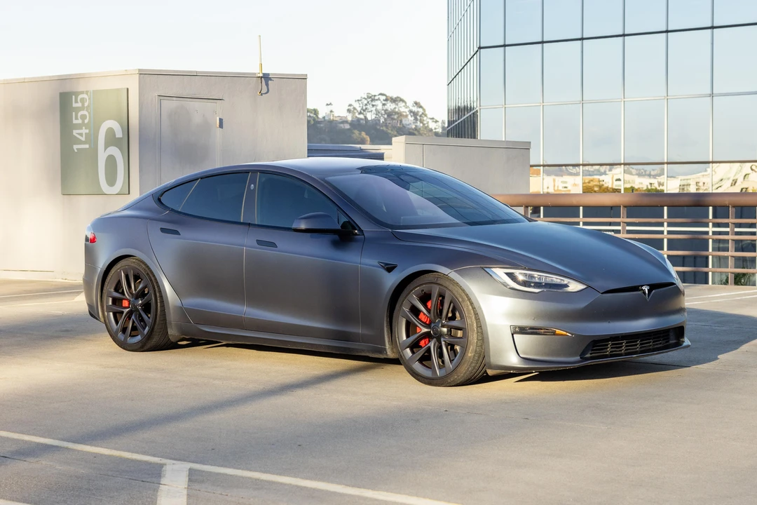 2021 Tesla Model S Plaid - Image 13 of 31