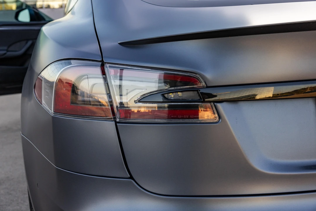2021 Tesla Model S Plaid - Image 23 of 31