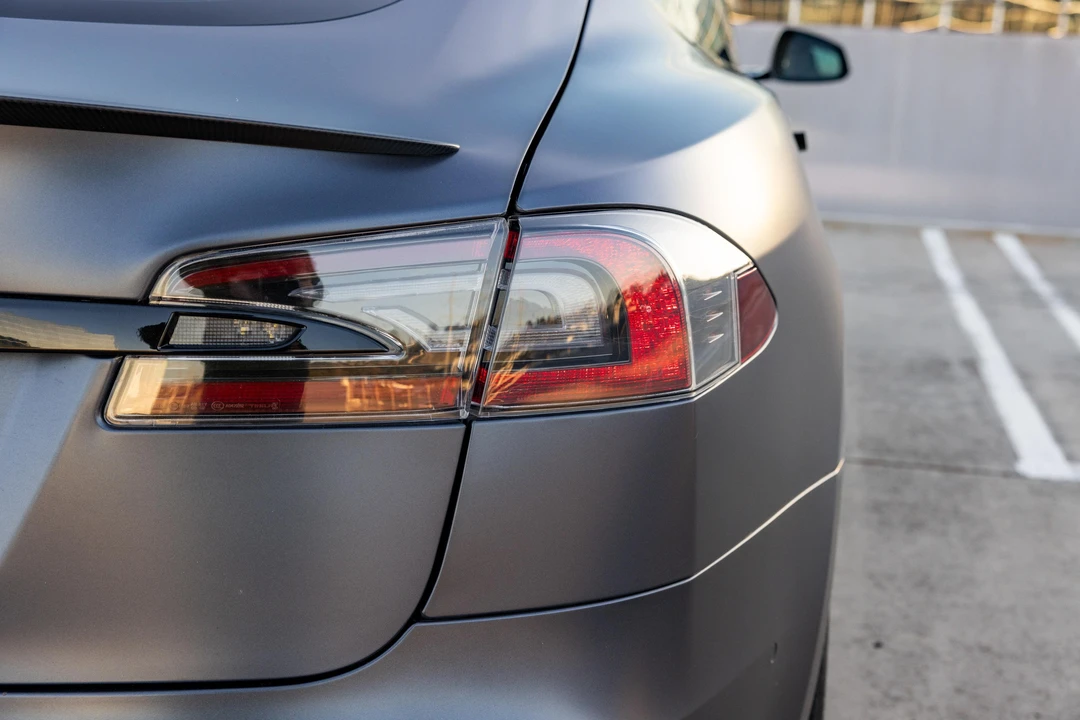 2021 Tesla Model S Plaid - Image 26 of 31