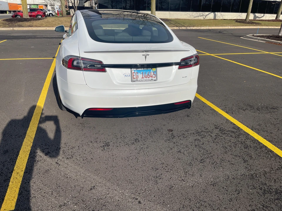 2021 Tesla Model S Plaid - Image 12 of 31