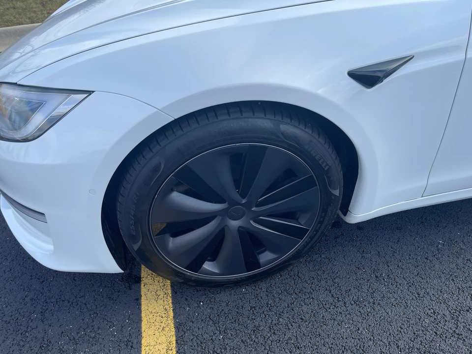 2021 Tesla Model S Plaid - Image 27 of 31