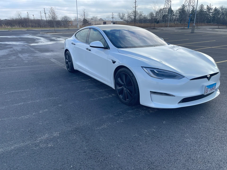 2021 Tesla Model S Plaid - Image 16 of 31
