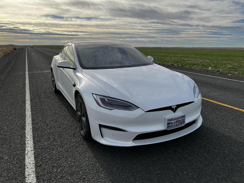 2021 Tesla Model S Plaid - Image 25 of 31