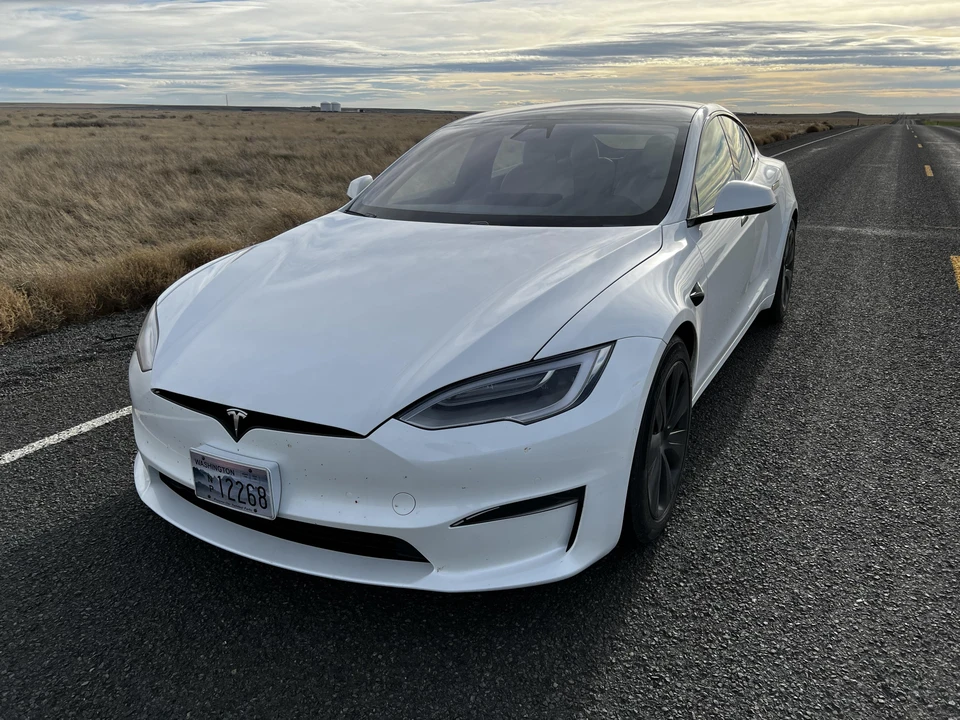 2021 Tesla Model S Plaid - Image 7 of 31