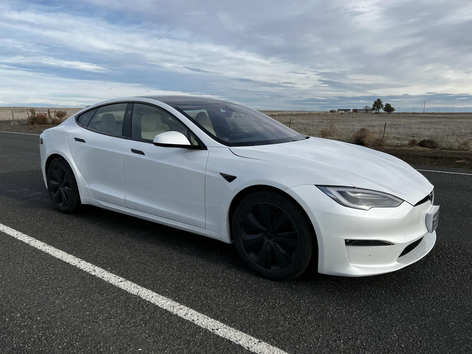 2021 Tesla Model S Plaid - Image 22 of 31
