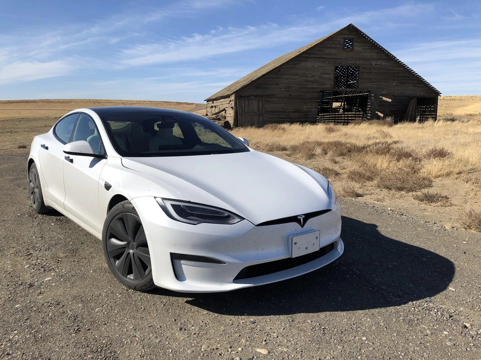 2021 Tesla Model S Plaid - Image 23 of 31