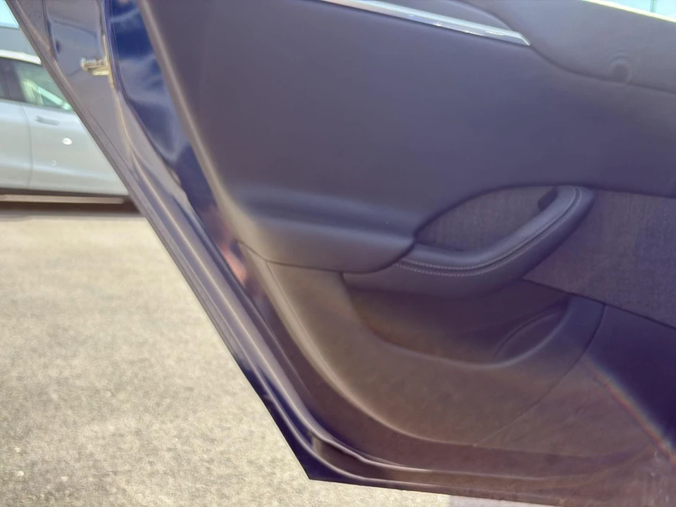 2021 Tesla Model S Plaid - Image 14 of 27