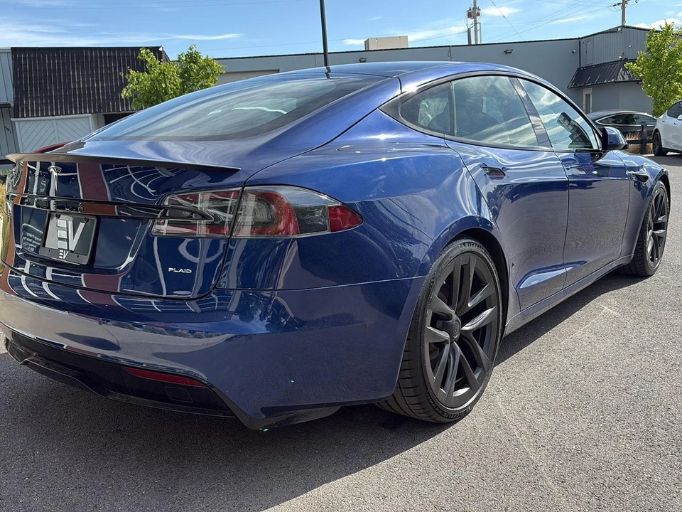 2021 Tesla Model S Plaid - Image 8 of 27