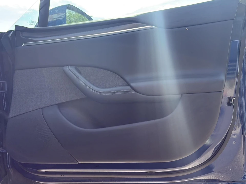 2021 Tesla Model S Plaid - Image 21 of 27