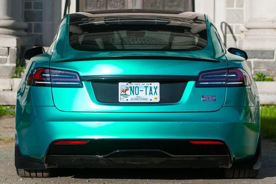 2021 Tesla Model S Plaid - Image 5 of 31