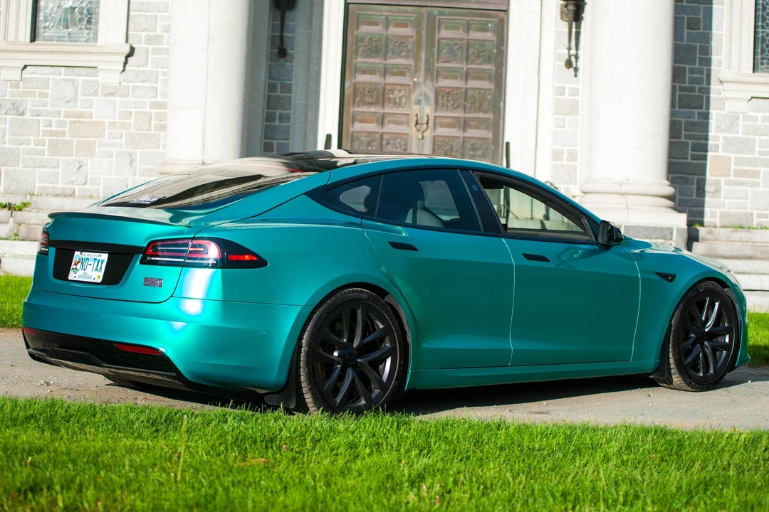 2021 Tesla Model S Plaid - Image 4 of 31