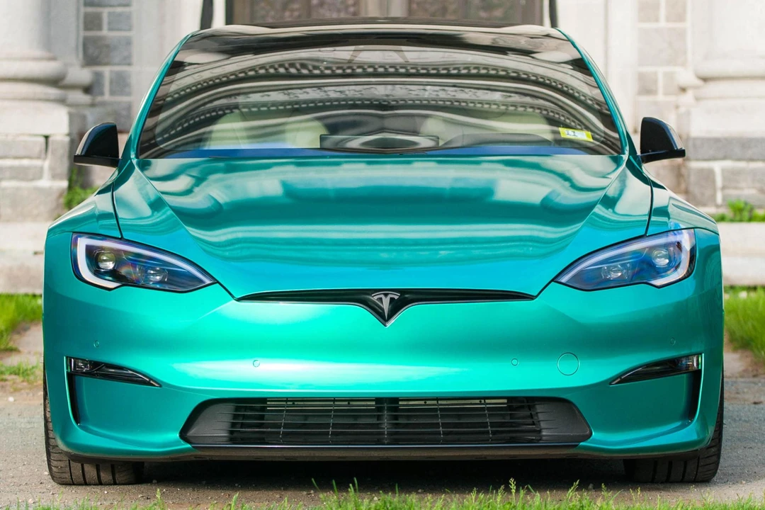 2021 Tesla Model S Plaid - Image 2 of 31
