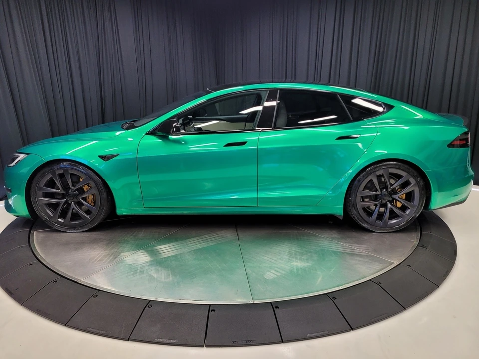 2021 Tesla Model S Plaid - Image 8 of 12