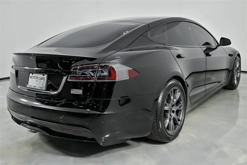2021 Tesla Model S Plaid - Image 12 of 21