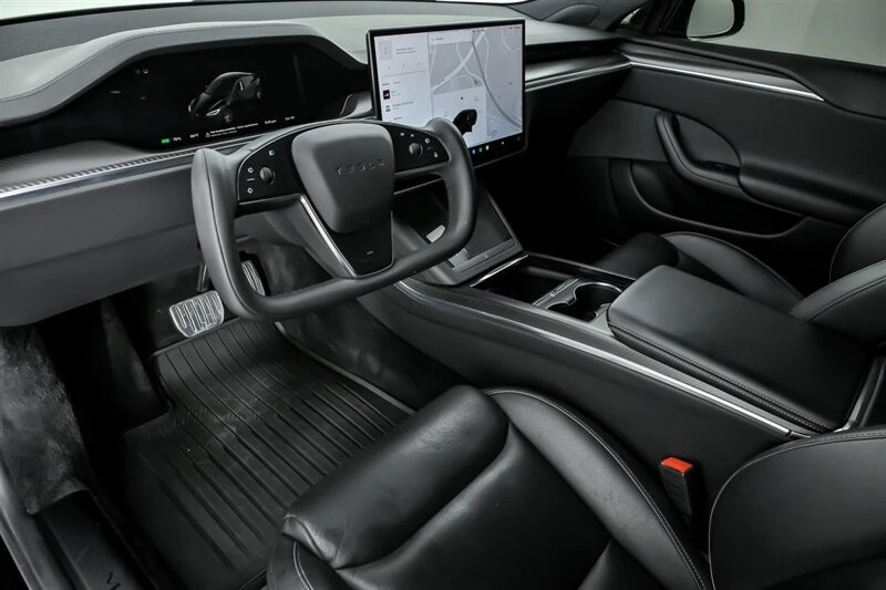 2021 Tesla Model S Plaid - Image 19 of 21