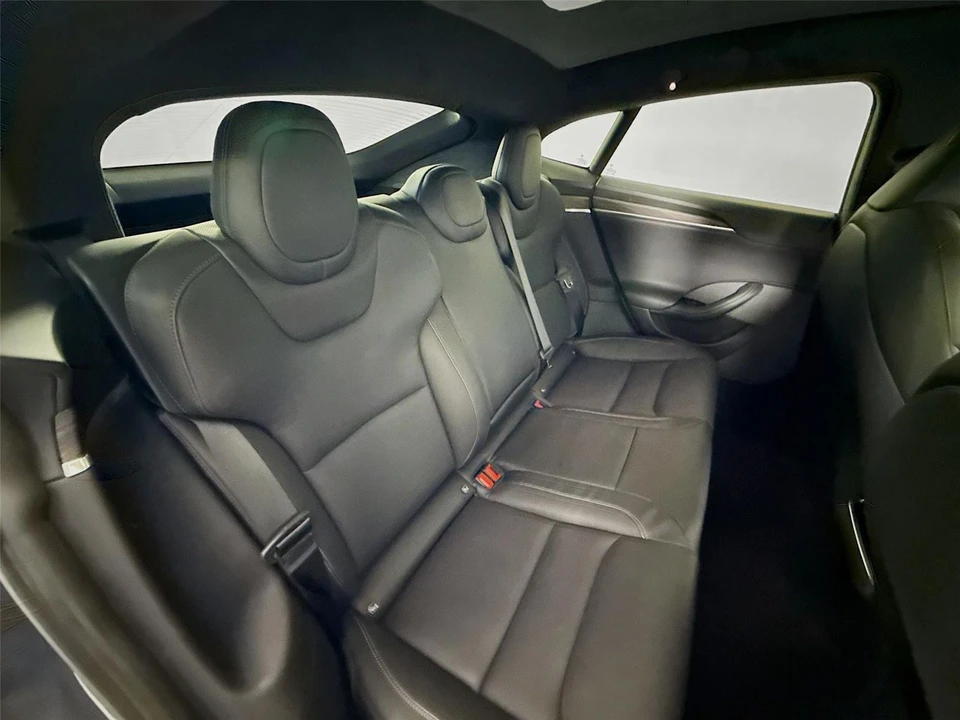 2021 Tesla Model S Plaid - Image 18 of 21