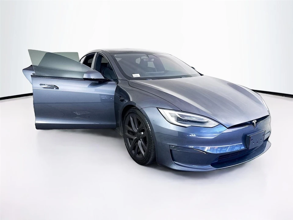 2021 Tesla Model S Plaid - Image 17 of 17