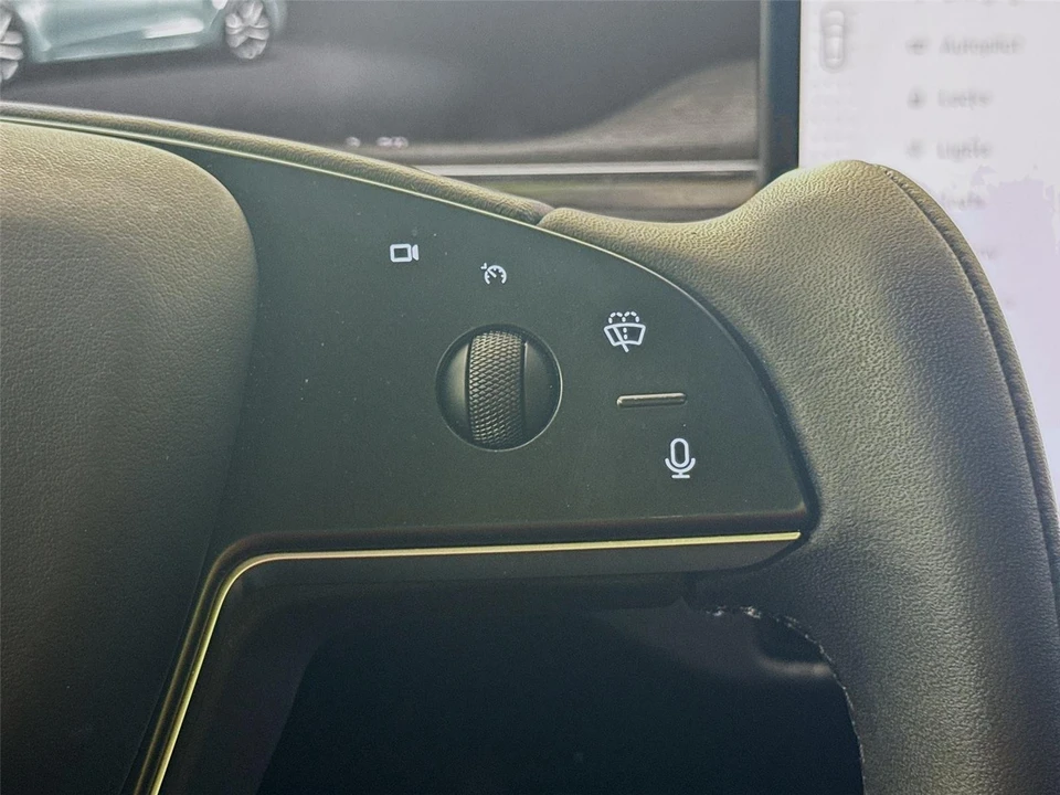 2021 Tesla Model S Plaid - Image 5 of 17